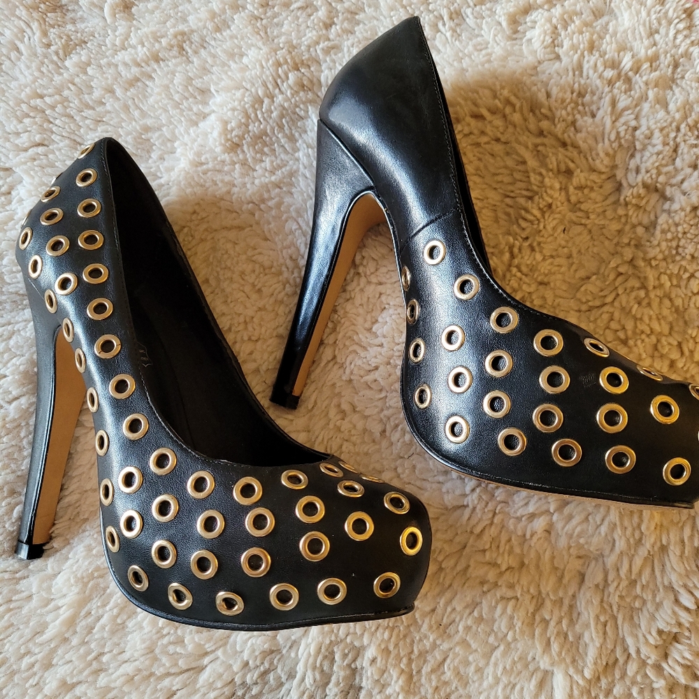 ALDO Kedma Black platform pump heels